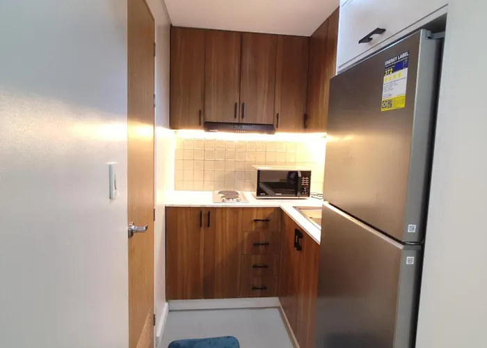بيت للعطل 2br Near Naia Fully Furnished Bloom Tower A *